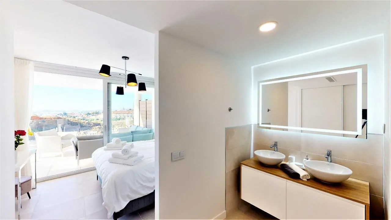 Panoramica Views Superb Luxury Apartment Fuengirola